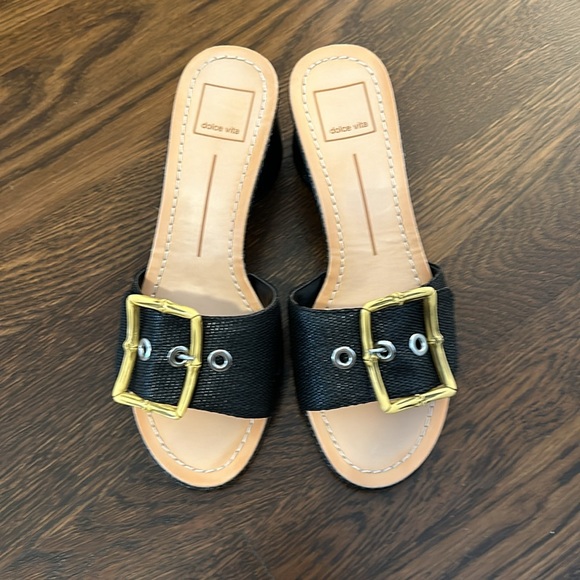 Dolce Vita Sandals - Picture 2 of 7